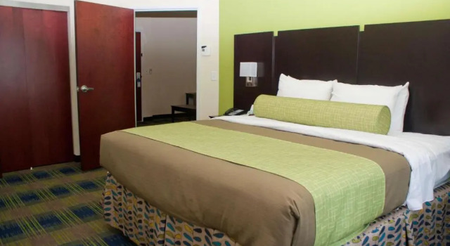 Двухместный люкс с 2 комнатами Best Western Plus Pratt