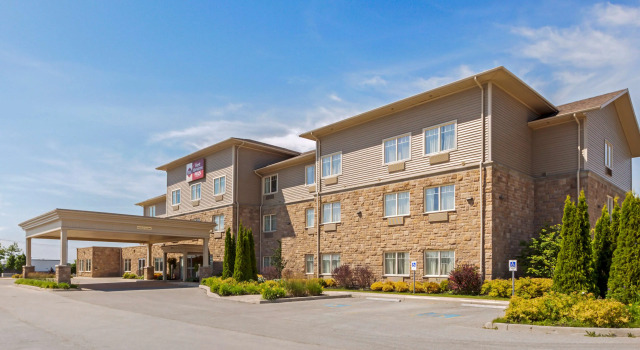 Best Western Plus Walkerton Hotel & Conference Centre, Rezervați Hotel Brockton 