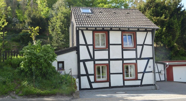 Welcoming Holiday Home in Schleiden near Forest