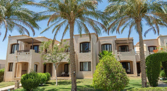 Tamra Beach Resort