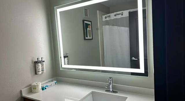 Run of House Holiday Inn Roanoke-Tanglewood-Rt 419&I581 by IHG