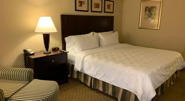Двухместный номер Standard Holiday Inn Johnstown-Downtown by IHG