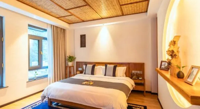 Двухместный люкс с видом на горы Banmutang Hostel South Gate of Huangshan Scenic Area