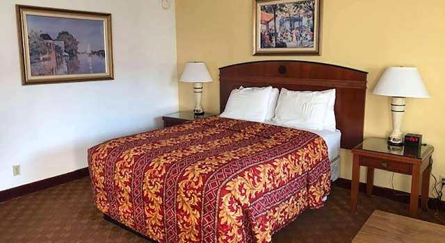 Двухместный номер Standard Travelodge by Wyndham Florence