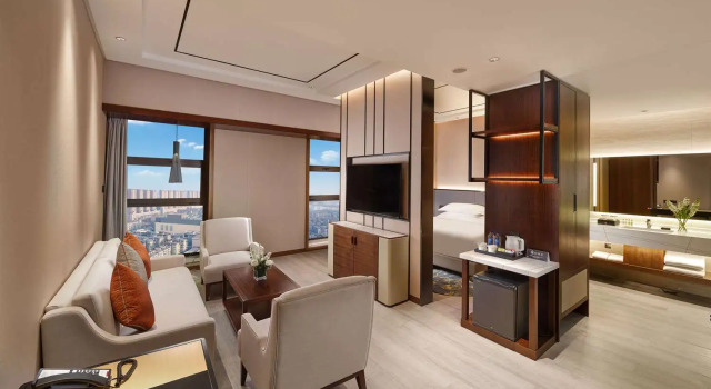 Люкс Deluxe Hilton Garden Inn Anshan