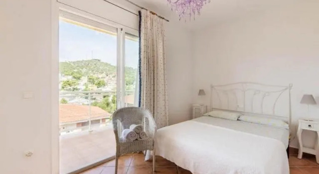 New Villa Costa dorada, Забронировать Вилла Виллы El Baix Penedès, Вилла