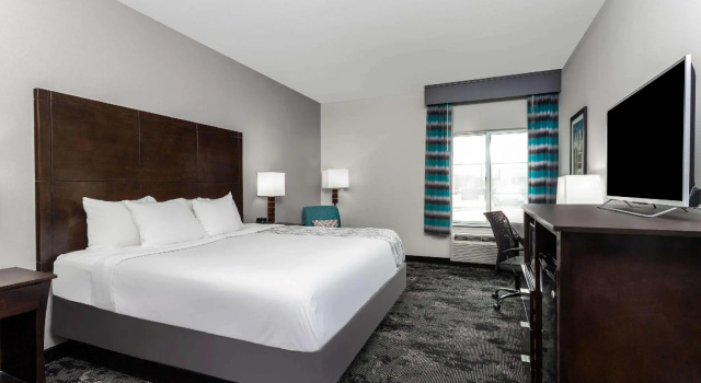 Двухместный номер Standard La Quinta by Wyndham Columbus - Edinburgh