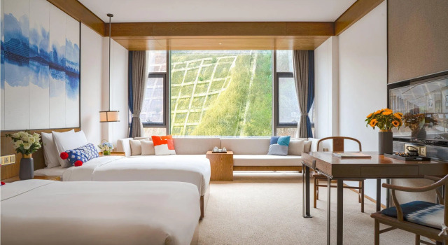 Номер Standard Hotel Indigo Dali Erhai by IHG