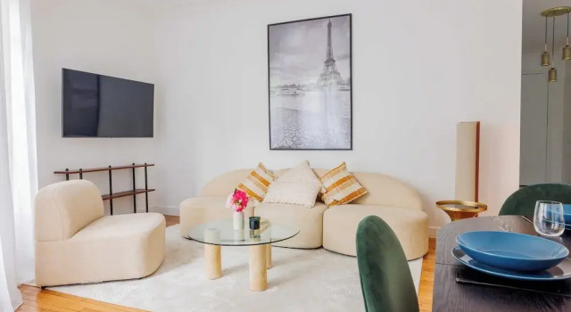 Апартаменты Charming Apartment - 2br/4p - Beaugrenelle