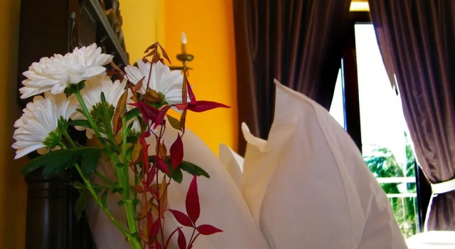 Номер Deluxe Theatro Hotel Odysseon