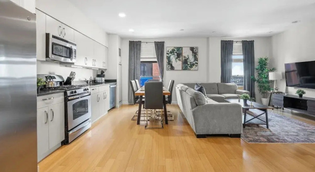 Апартаменты Furnished Apartment near BMC