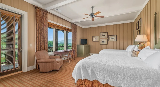 Двухместный номер Standard c 1 комнатой с балконом Bright's Creek Lodge