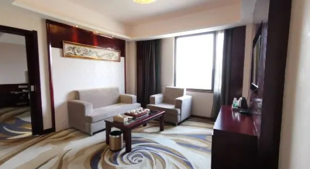 Suite Deluxe Shanggao Yingbin Hotel