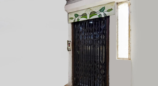 OYO Flagship 79312 New City Hotel, Prenota Hotel Jādabpur West Bengal