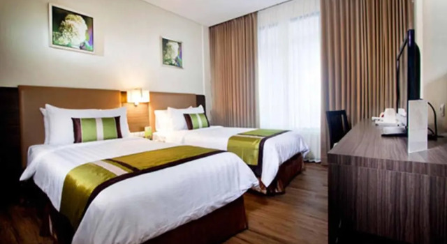 Двухместный номер Deluxe Estrella Hotel & Conference