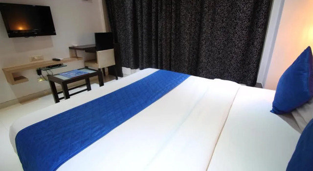 OYO Rooms ISKCON SG Highway, Rezervovat Hotel Hotely v Gujarat s parkováním, Parkování