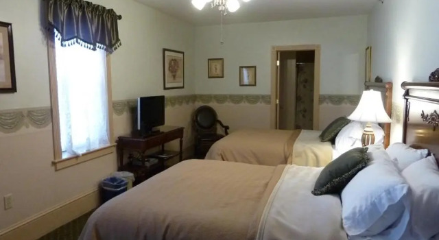 Четырёхместный номер Standard The Inn at Jim Thorpe