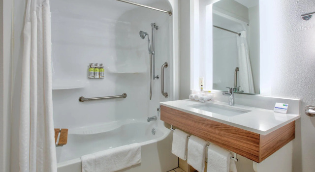 Двухместный номер Standard Holiday Inn Express - Hope by IHG