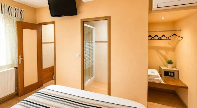 Номер Standard Logis Hotel Restaurant LEscapade