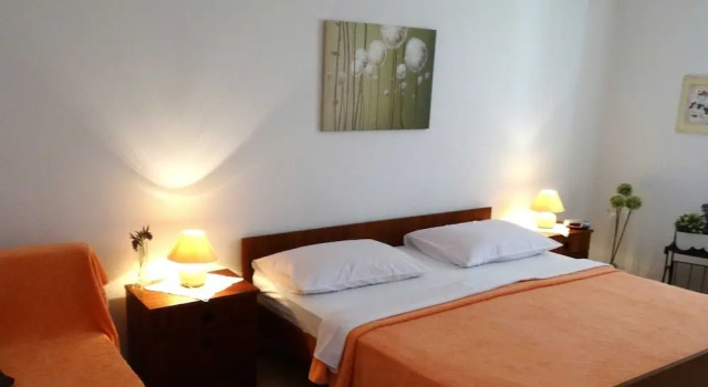 Comfortable Crikvenica Studio Apartments With Balcony