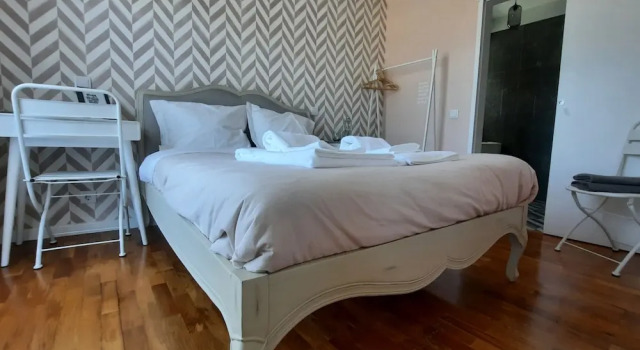 Smiling Places - Guest House in Labruge, Забронировать Гостевой дом Гостевые дома Вила-ду-Конди, Гостевой дом