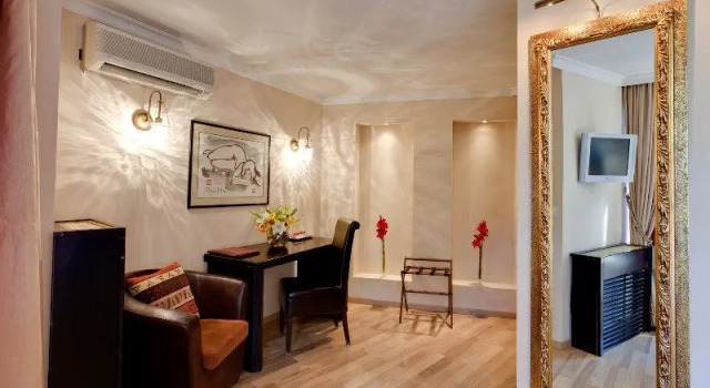 Deluxe Kahden hengen huone parvekkeella Le Boutique Hotel Moxa