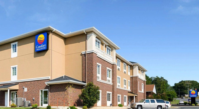 Comfort Inn & Suites Orange - Montpelier