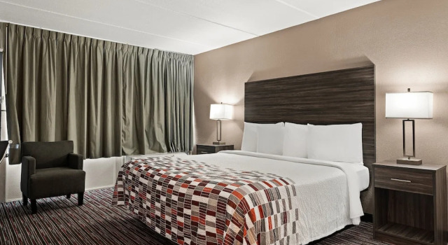 Номер Deluxe Red Roof Inn Reading