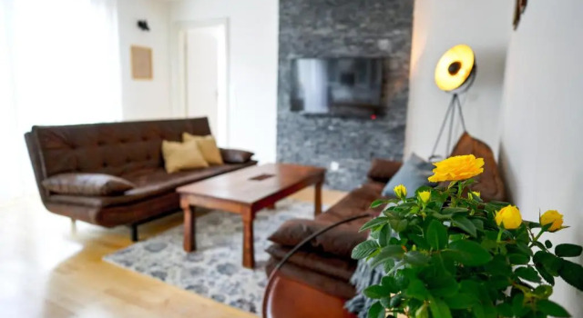 Vienna Time apartment Naschmarkt area, Book Apartment Hotels in Vienna with Parking, near Museumsquartier, Parking