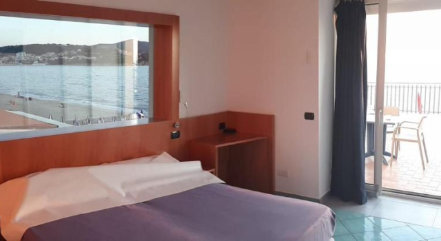 Трёхместный номер Standard Hotel Residence La Darsena