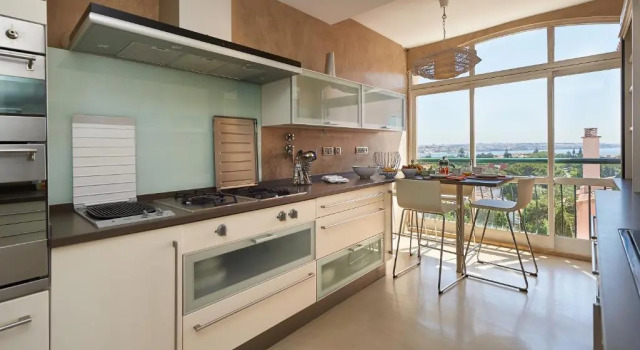 Апартаменты Luxury Sea View