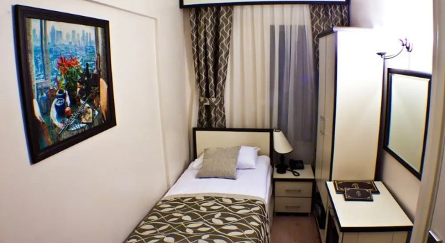 Одноместный номер Standard Glorina Hotel