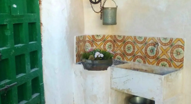 Charming House in El Poyo del Cid with Garden and Terrace, Book Hotel Hotels in Aragon with Parking, Parking