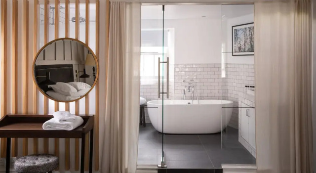 Номер Luxury The Black Bull Inn