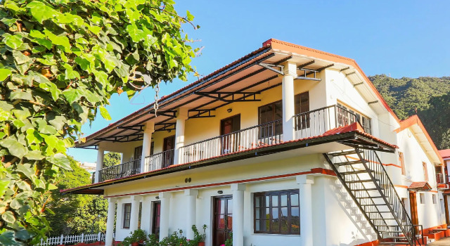 OYO Home 30447 Valley View Studio Adasholai, Забронировать Отель Отели штата Тамилнада 3 звезды, 3*