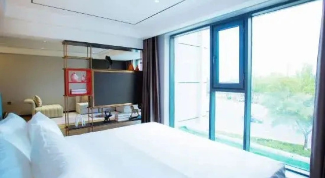 Люкс Deluxe Daqing Jifeng Hotel