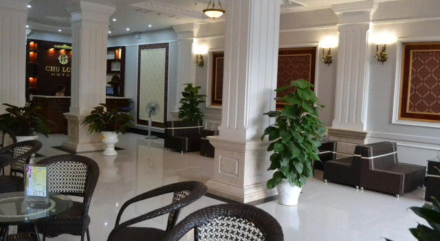 Chu Long Hotel & Spa, Забронировать Отель Отели Муниципалитета Хайфона с бассейном, Бассейн