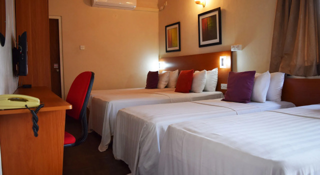 Tropic Inn - Mount Lavinia, Foglalás Szálloda Mount Lavinia Colombo
