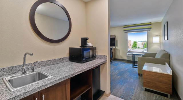 Студия Hampton Inn Omaha Midtown-Aksarben
