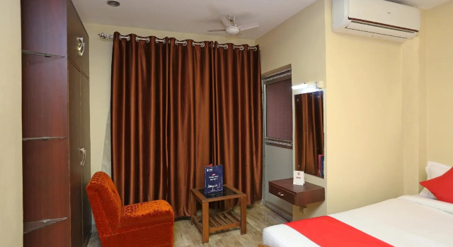 Holiday Inn Guest House By OYO Rooms, Забронировать Гостевой дом Гувахати штат Ассам