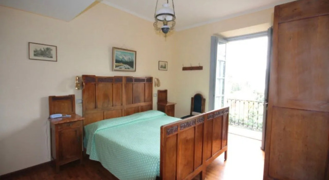 Hotel Villa della Quercia, Забронировать Отель Отели Вербания с парковкой, рядом с Ботанические сады Виллы Таранто, Парковка