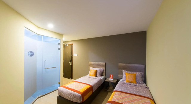 OYO Rooms Kota Damansara Segi University, Забронировать Отель Петалинг-Джая Селангор, рядом с Кваса Централ