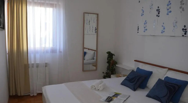 Juras1, Prenota Hotel Segna 