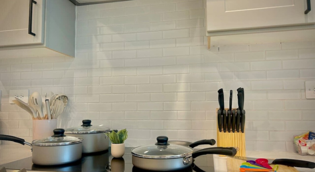 Modern&cozy, Washer/dryer, Pool,gym,workerfriendly, Забронировать Отель Отели Шерман 3 звезды, 3*