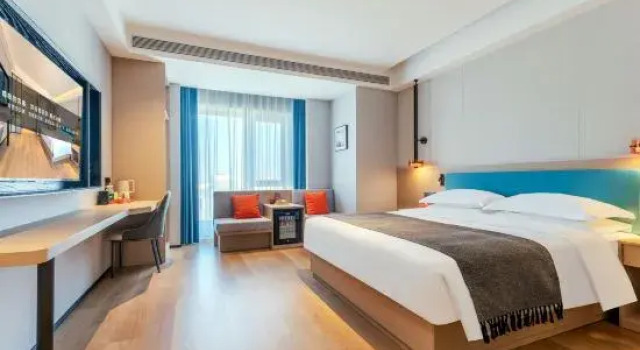 Yunya Wisdom Hotel (Xi 'an Xijing Hospital Hujiamiao Subway Station Branch)