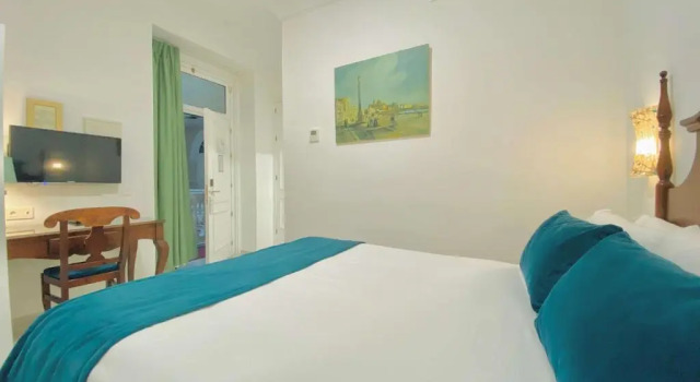 Семейный номер Standard с балконом Hotel Boutique Las Cortes De Cádiz