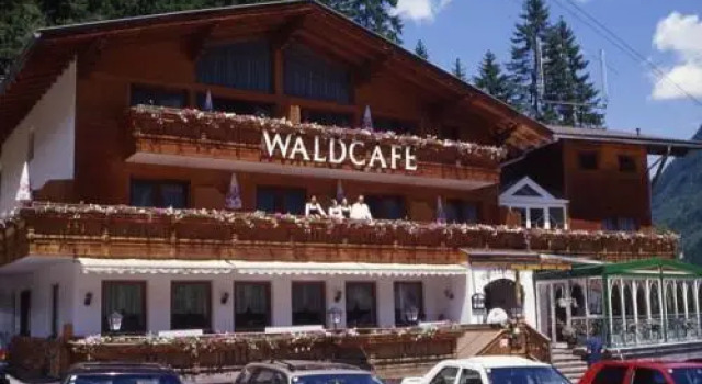 Hotel-Gasthof Waldcafé, Varaa Hotelli Neustift im Stubaital Stubai Glacier