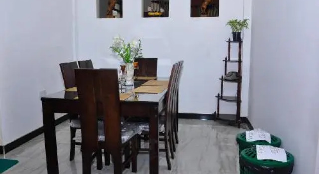 Country Lodge, Забронировать Отель Нувара-Элия 