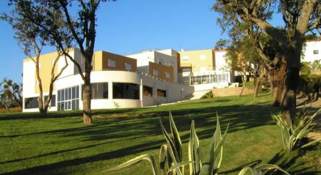 Residencia Santa Marta, Buchen Sie Aparthotel Tomar 