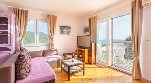 House Tonci, Buchen Sie Ferienhaus Hotels in Gespanschaft Split-Dalmatien mit Pool, Schwimmbad